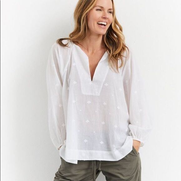 Anaak Keyhole Yoke Cotton Blouse - Picture 1 of 4